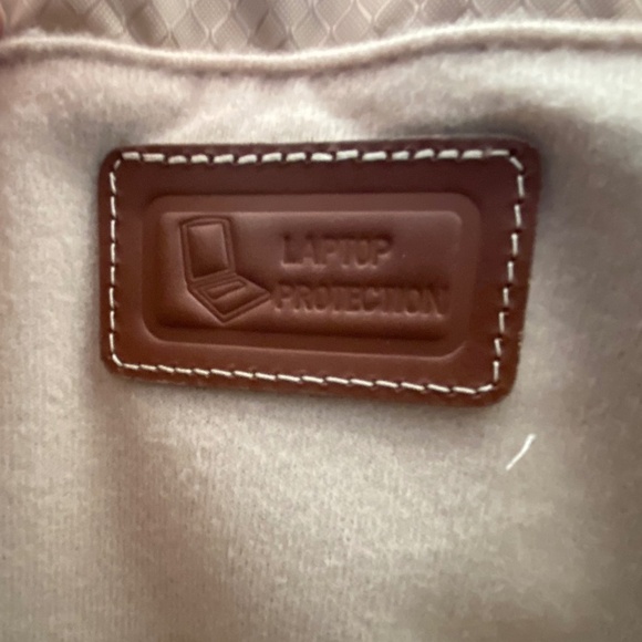 NWOT McKleinUSA Leather Laptop/Tablet Bag Tote - Picture 9 of 17